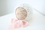 Baby girl bonnet - Alpaca yarn - Cream color - Photography props - Image 3