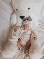 Knit Baby Alpaca Romper and Bonnet Set – Cream Photo Prop - Image 3