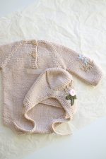 Hand Knitted Merino Baby Romper and Bonnet Set – Floral Embroidery, 3-6 Months - Image 3