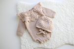 2T Merino Knit Baby Romper and Bonnet Set – Beige Photo Prop - Image 4