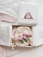 Baby girl romper bonnet and booties with roses - Set of 3 - Photo pros - Image 9