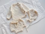 Set of 3 - Merino Wool Baby Outfit Set – Cream Knit Sweater, Bonnet, Panties - Image 4