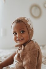 Merino Wool Baby Romper and Bonnet Set – Snowflake Outfit - Image 9