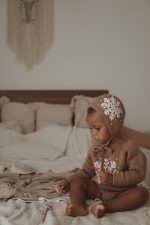 Merino Wool Baby Romper and Bonnet Set – Snowflake Outfit - Image 7
