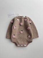 Baby girl romper and bonnet with roses embroidery - Set of 2 - Photography props - Image 2