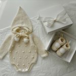 Merino Wool Baby Romper Set – Newborn Outfit with Bonnet & Booties