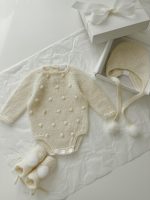 Merino Wool Baby Outfit – Popcorn Romper, Booties & Bonnet Set - Image 9