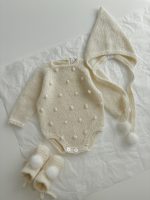 Merino Wool Baby Romper Set – Newborn Outfit with Bonnet & Booties - Image 3