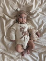 Merino Wool Deer Romper Set – Knit Baby Outfit, Bonnet & Socks - Image 2