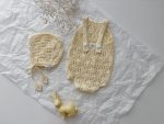 Cotton Knit Baby Romper & Bonnet Set - Sleeveless Summer Outfit - Image 4