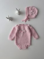 Embroidered Merino Baby Romper and Bonnet – Newborn Photo Prop Set - Image 7