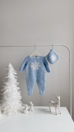 0-3 months Angora Baby Romper and Bonnet – Christmas Outfit - Snowflake embroidery - Image 4