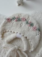 0-3 months Baby Girl Alpaca Romper Set – Knit Outfit with Bonnet & Booties - Image 4