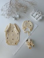 0-3 months Cotton Baby Romper Set – Bonnet and Booties Bee and Flower Embroidery