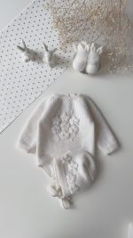 3-6 months Merino Knit Baby Romper and Bonnet Set - Image 6